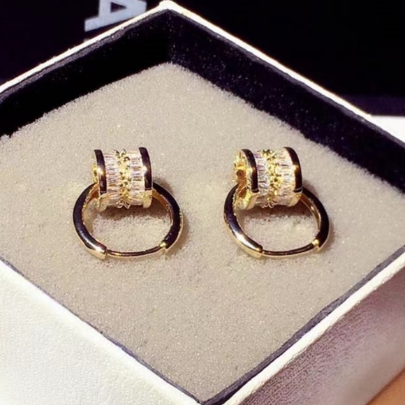 14k gold diamond earrings - Picture 8 of 10
